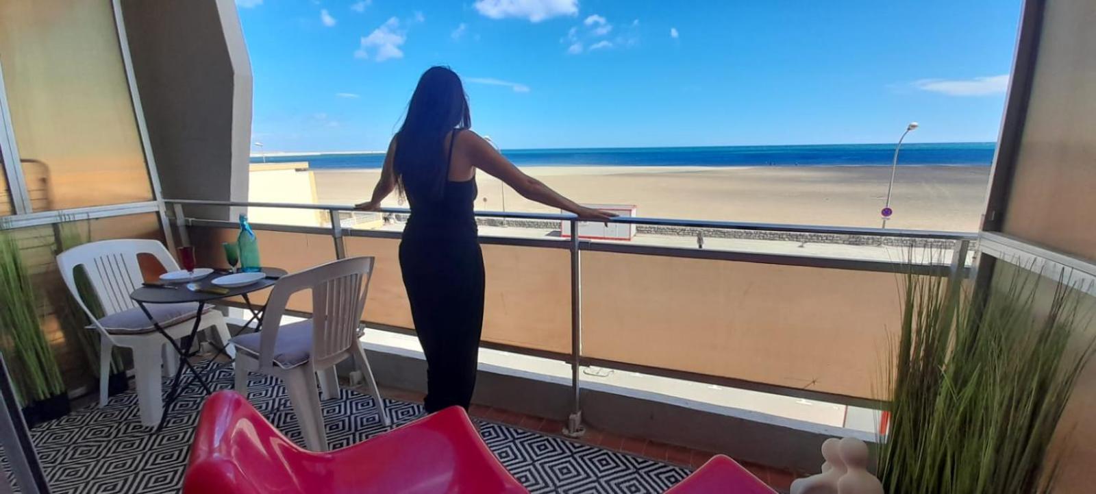 Sur La Plage Пор-ла-Нувель Экстерьер фото
